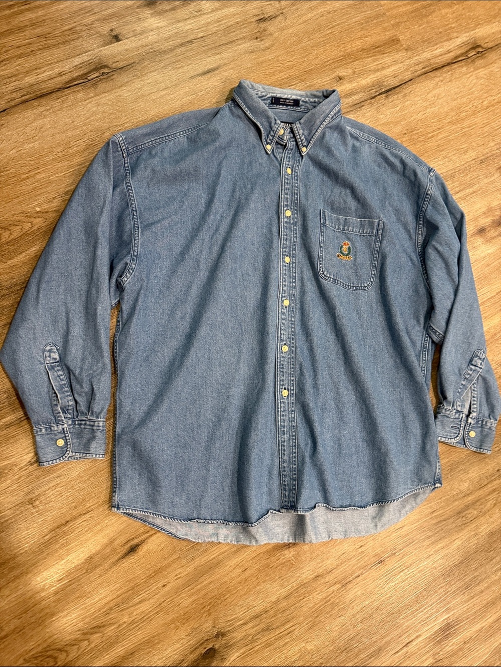 Vintage Chaps Ralph Lauren Medium Blue Denim Button-Down with Embroidered Logo